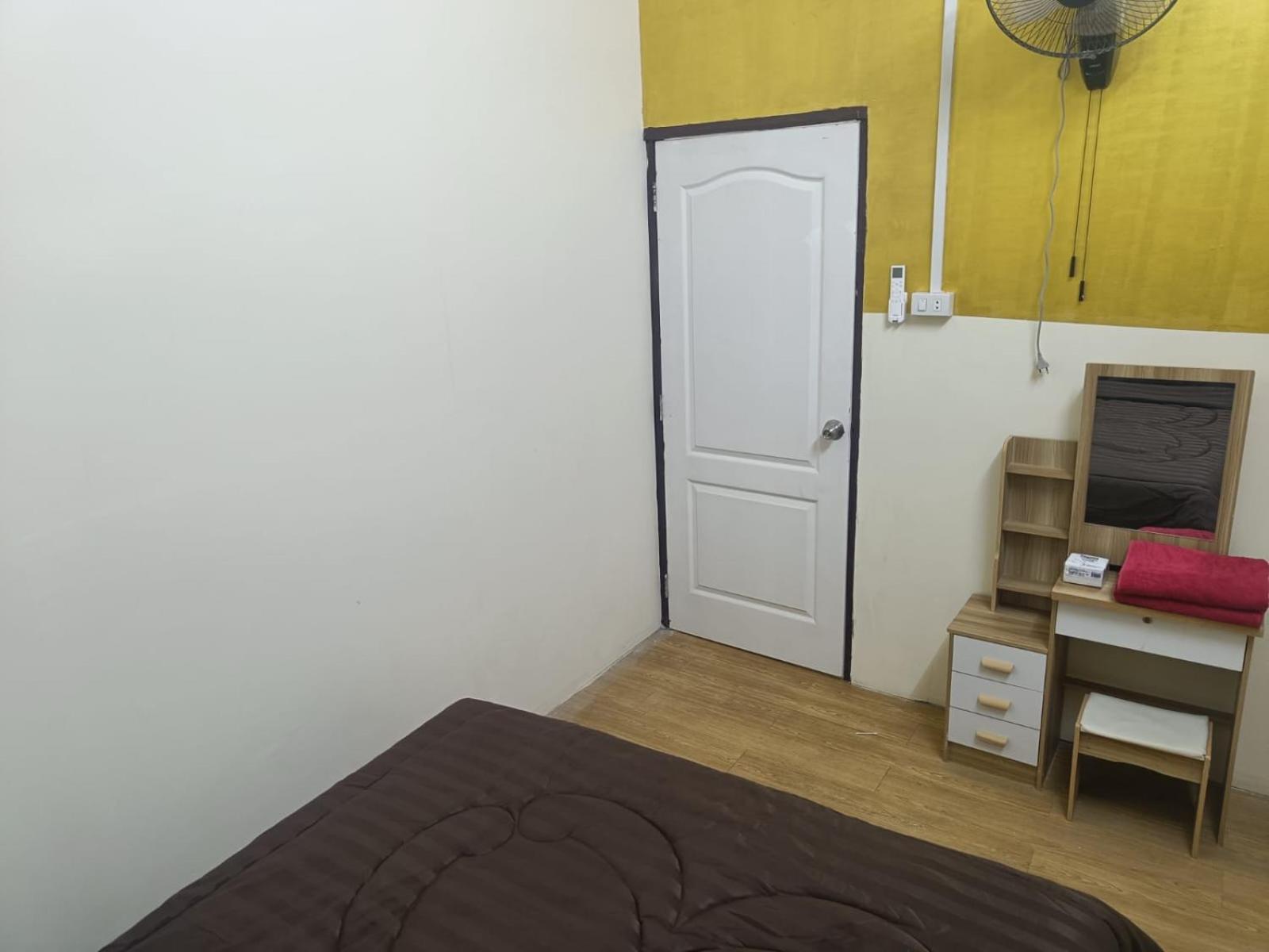 The House Hostel 방콕 외부 사진