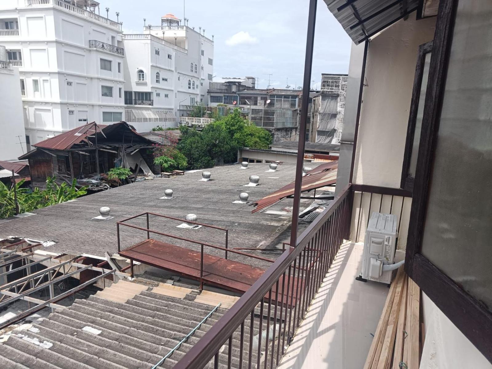 The House Hostel 방콕 외부 사진